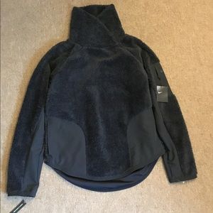 Nike Sherpa/Fluffy Hoodie